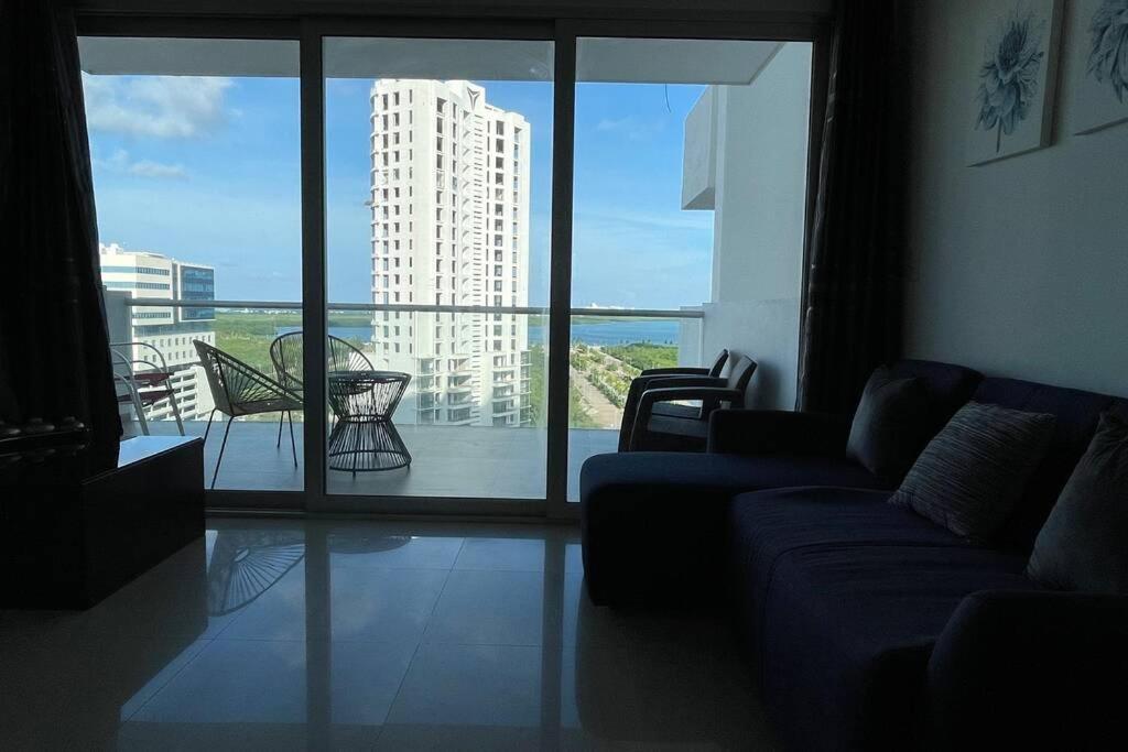 Malecon Americas By Andiani Travel Cancun Ngoại thất bức ảnh
